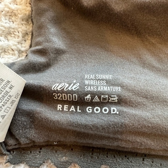NWT AERIE Real Sunnie Wireless push up bra in grey size 32DD / 32E flower lace - Picture 8 of 9
